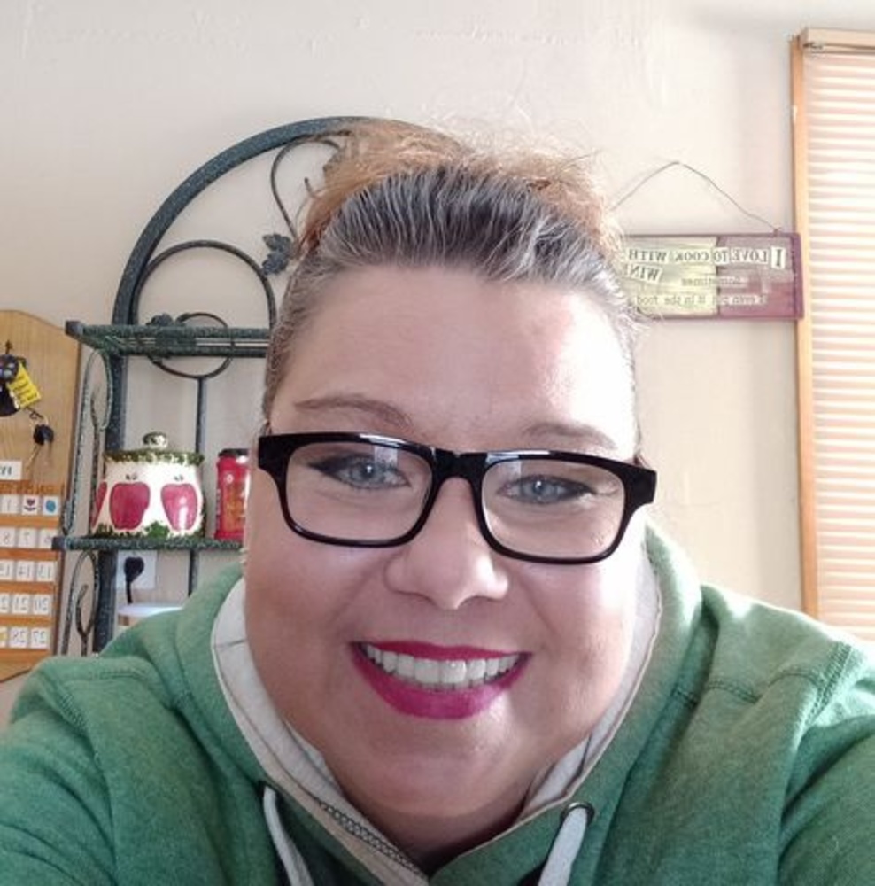 Meet your Posher, Nichole